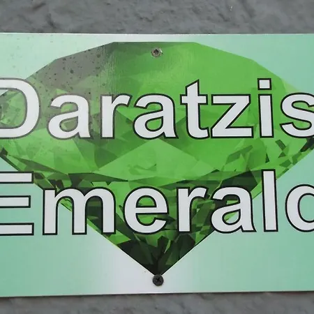 Apartment Daratzis Emerald